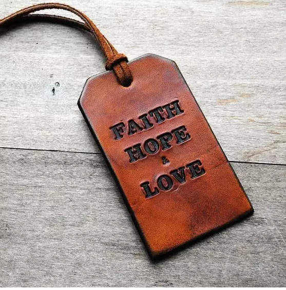 吊牌設計10-廣州駿業(yè)包裝實業(yè)有限公司 吊牌設計10