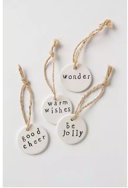 吊牌標簽定制廠家-廣州駿業(yè)包裝實業(yè)有限公司 吊牌標簽定制廠家