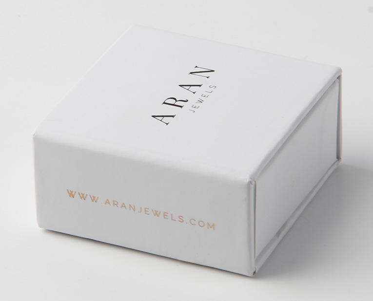 首飾包裝盒定制-廣州駿業(yè)包裝實(shí)業(yè)有限公司 首飾包裝盒定制