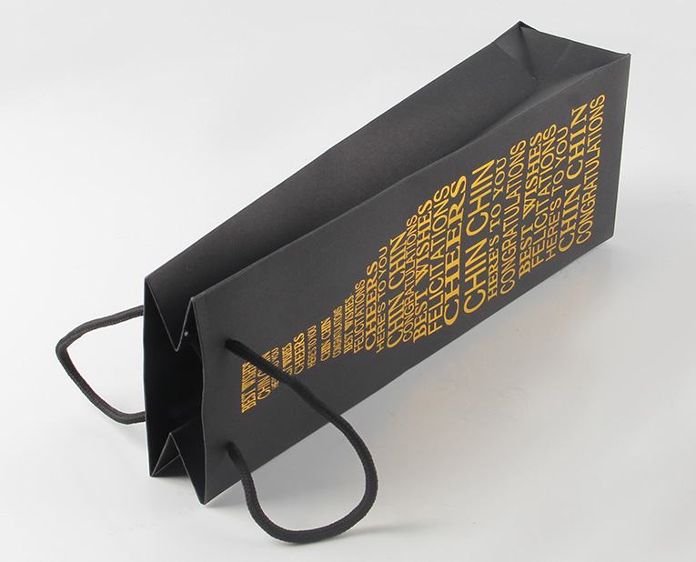 黑卡紙紙袋廠(chǎng)家告訴你黑卡紙的作用