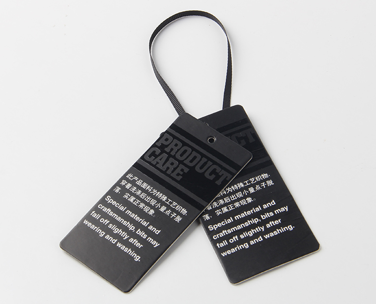 鞋子吊牌也能借助"逃跑"機(jī)器人熱度？