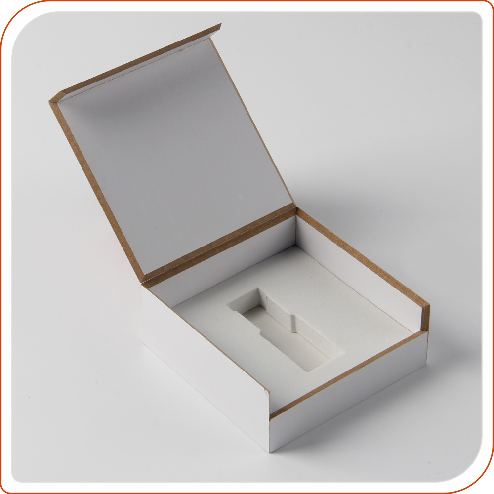 據(jù)襯衫禮品盒工廠研究，油墨的干燥方式能夠有效減少印制成本