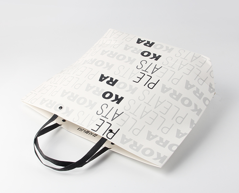 內(nèi)褲禮品袋在訂制之前，印刷用的水墨輥是怎么安裝調(diào)試的