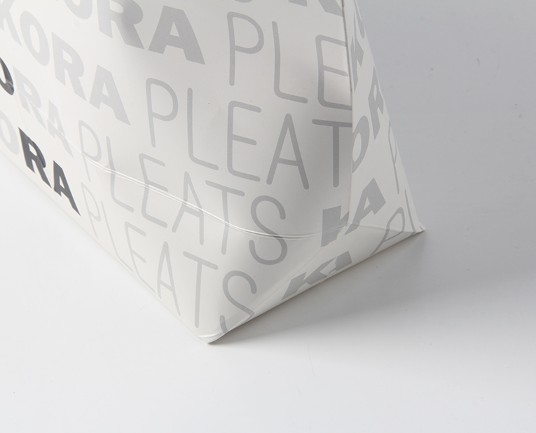 內(nèi)褲禮品袋在訂制之前，印刷用的水墨輥是怎么安裝調(diào)試的