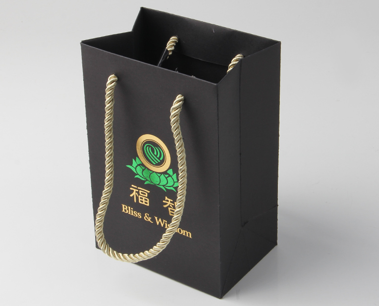 皮具包裝袋金粉要閃亮，廠家一定不能犯的兩個錯誤