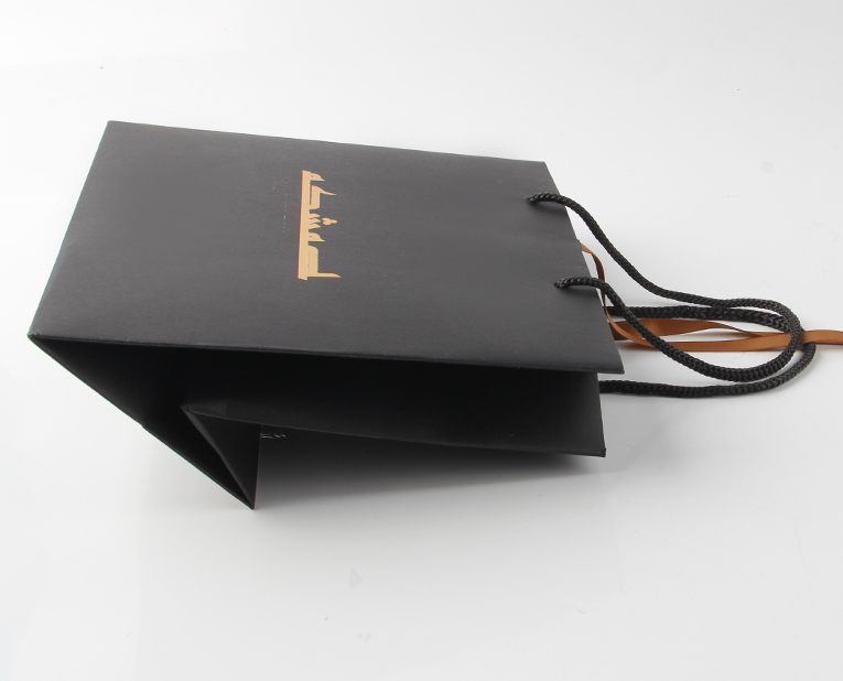 emmm，走入別工廠系列之&ldquo;保健品紙袋工廠的燙金之謎&rdquo;