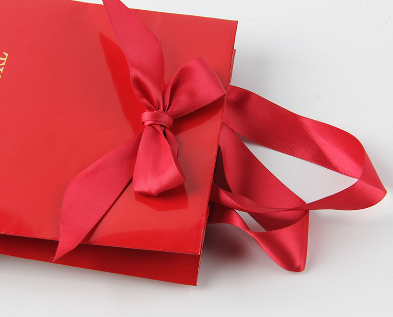 保健品紙袋在訂制的時(shí)候出現(xiàn)波浪線，這不是靈異現(xiàn)象，只是...