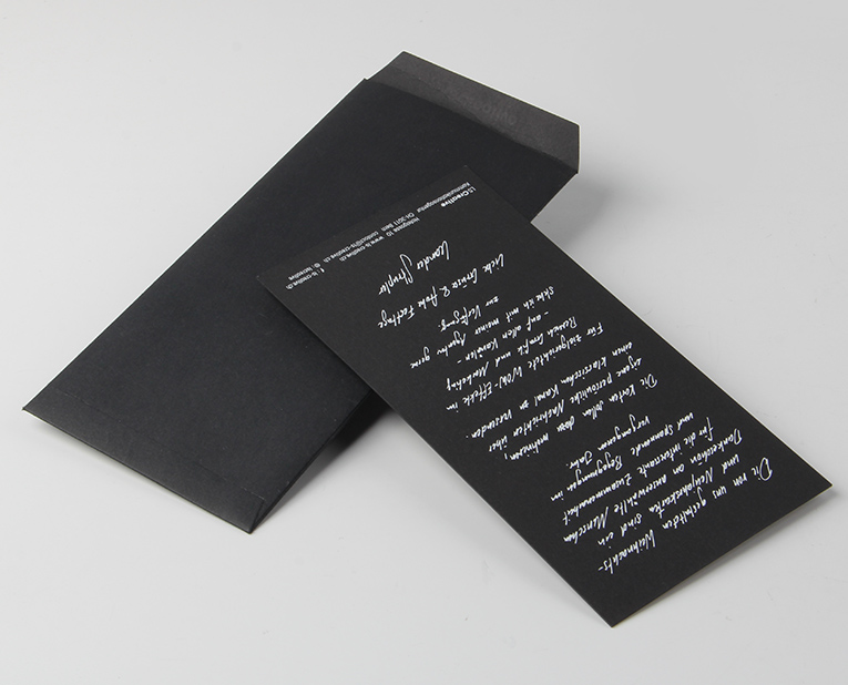 衣服吊牌生產(chǎn)廠家真的需要1套固定準(zhǔn)則 衣服吊牌生產(chǎn)廠家真的需要1套固定準(zhǔn)則