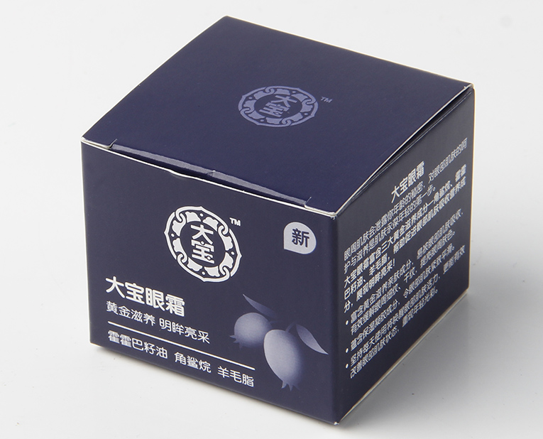 化妝品盒廠家的老師傅，為了讓工人早點(diǎn)放假，放出大招解決飛墨