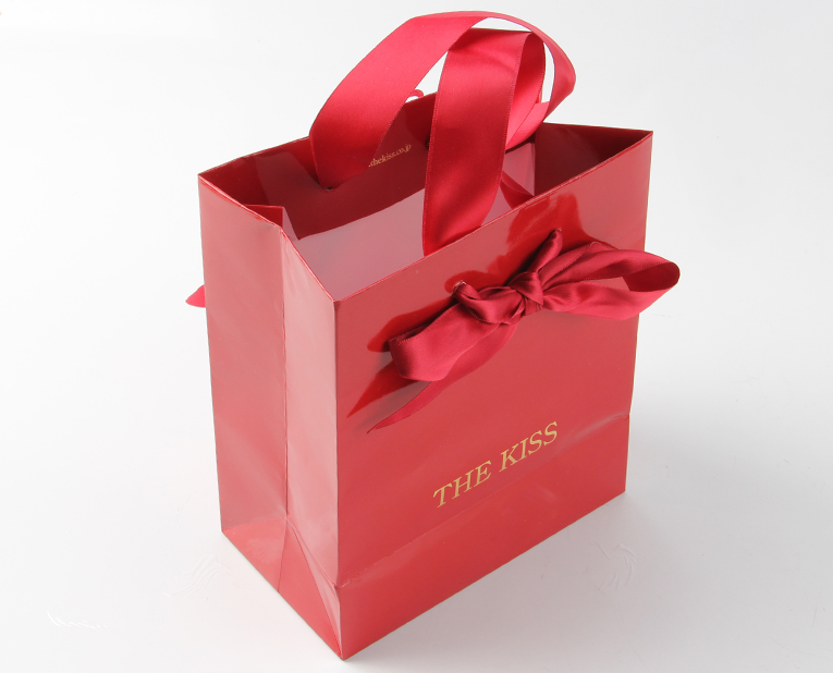 高檔禮品袋廠統(tǒng)計01年以來，絲印技術(shù)的起伏市場