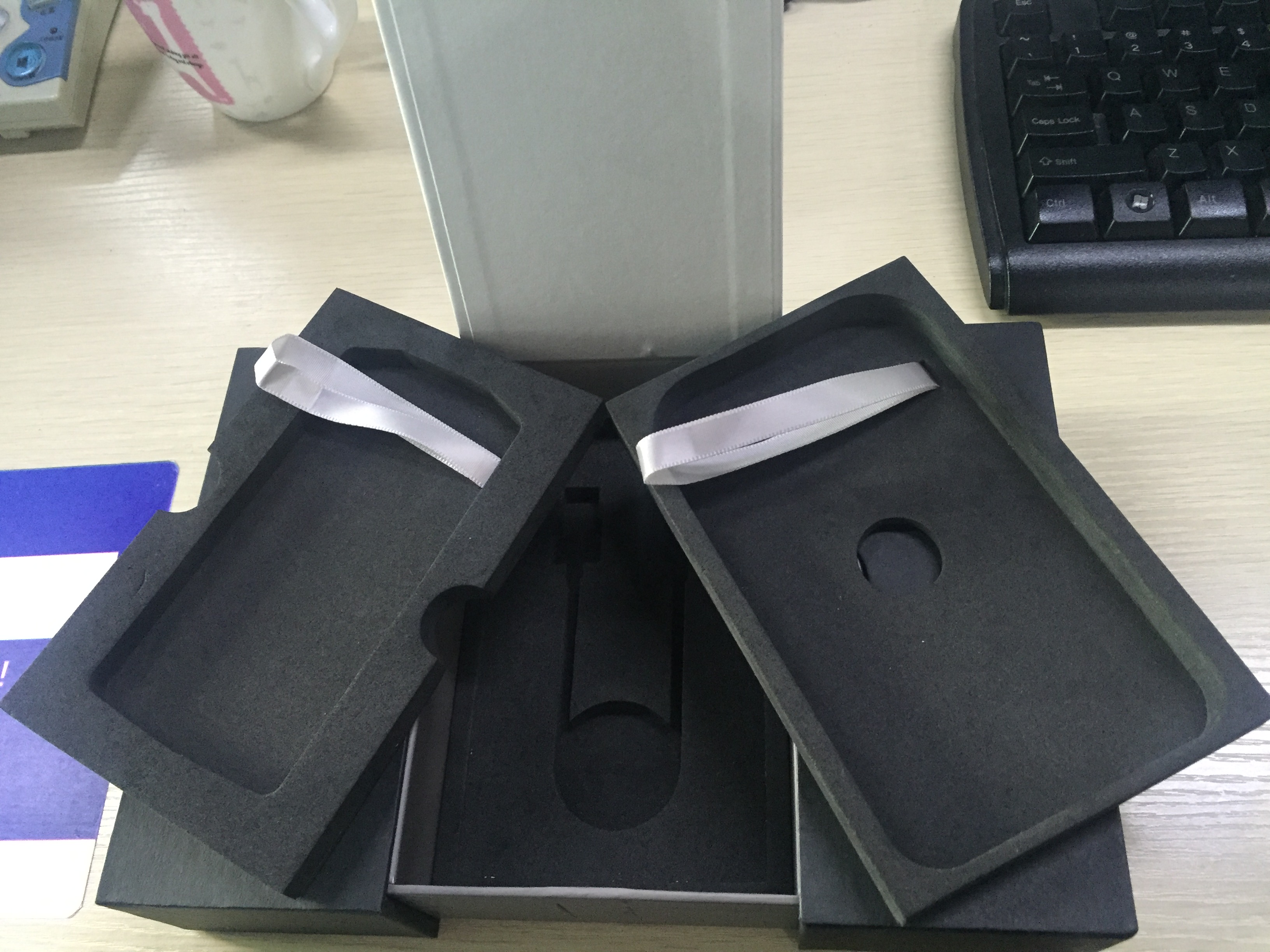 珠寶盒子廠家不說，你可能永遠(yuǎn)不知道，潮濕還能讓你丟錢