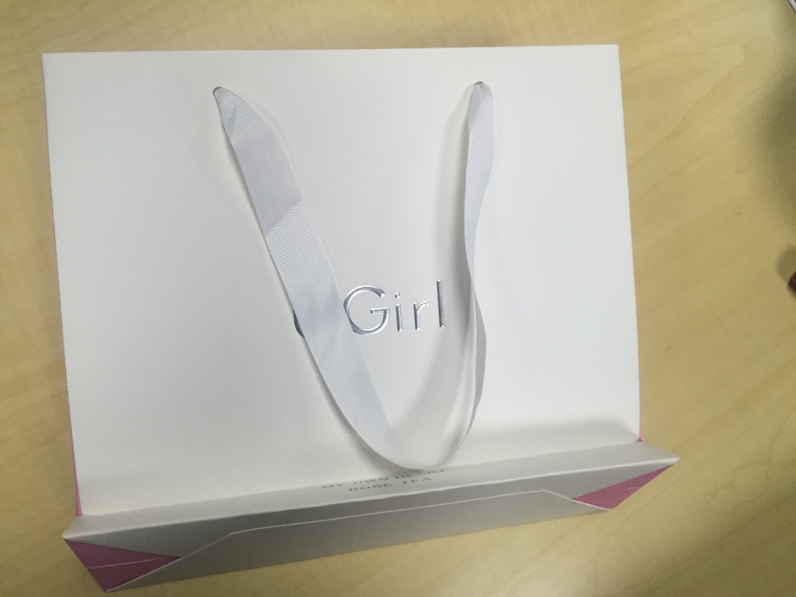 手表紙袋定制這幾年的變化，慢慢出現(xiàn)了一些心態(tài)亞種