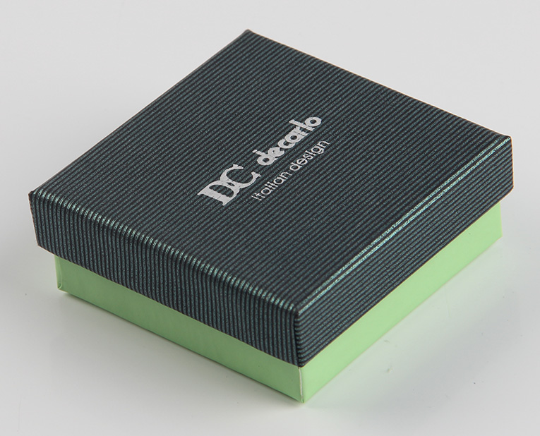 沒有一蓋到底的天地蓋盒 沒有一蓋到底的天地蓋盒