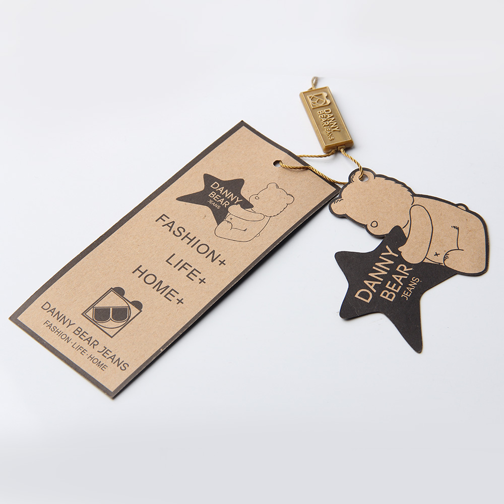 真理,存乎暗影之中。內(nèi)衣吊牌廠家?guī)憬忾_暗影