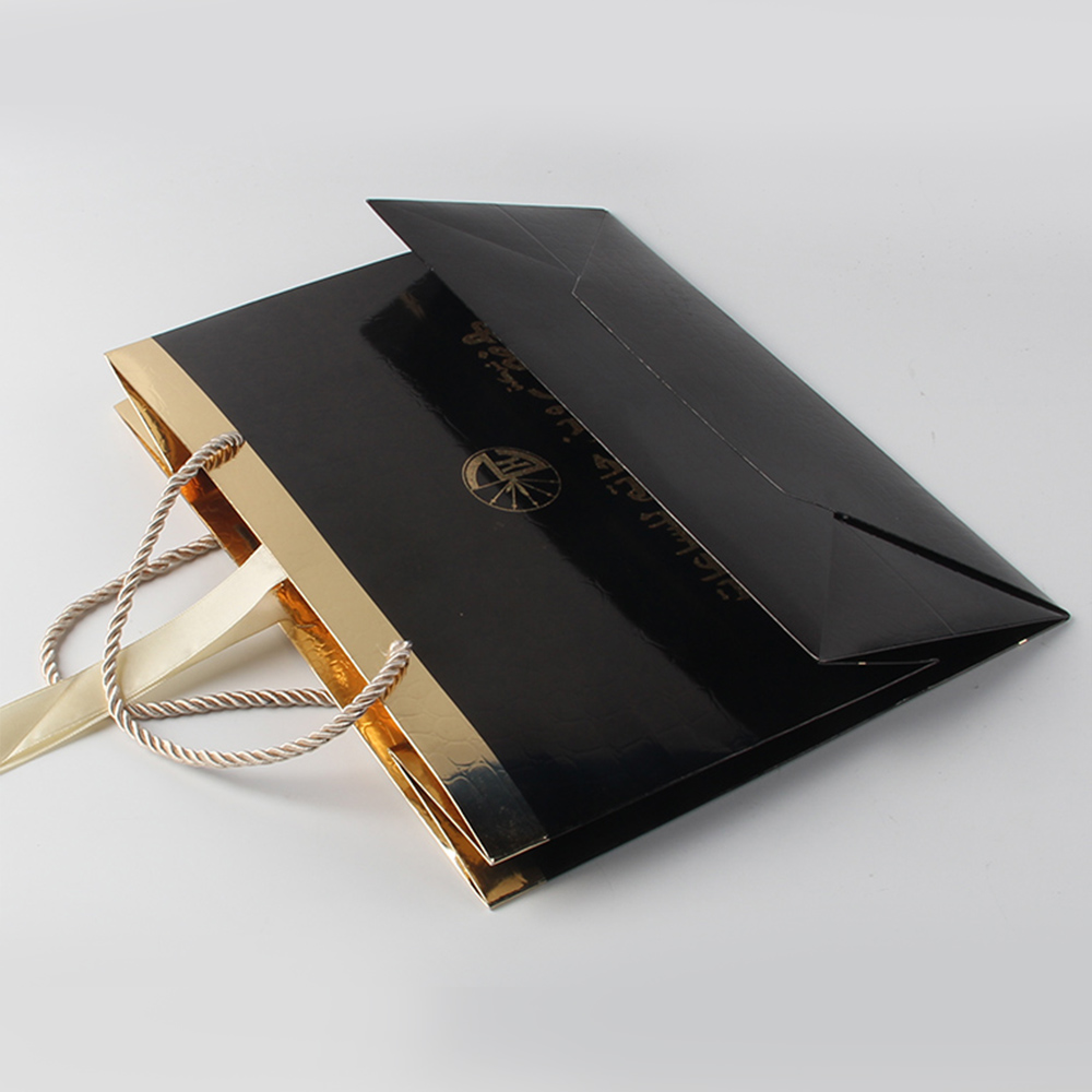 皮具紙袋制造商化腐朽為神奇，1張金卡紙變身特種紙