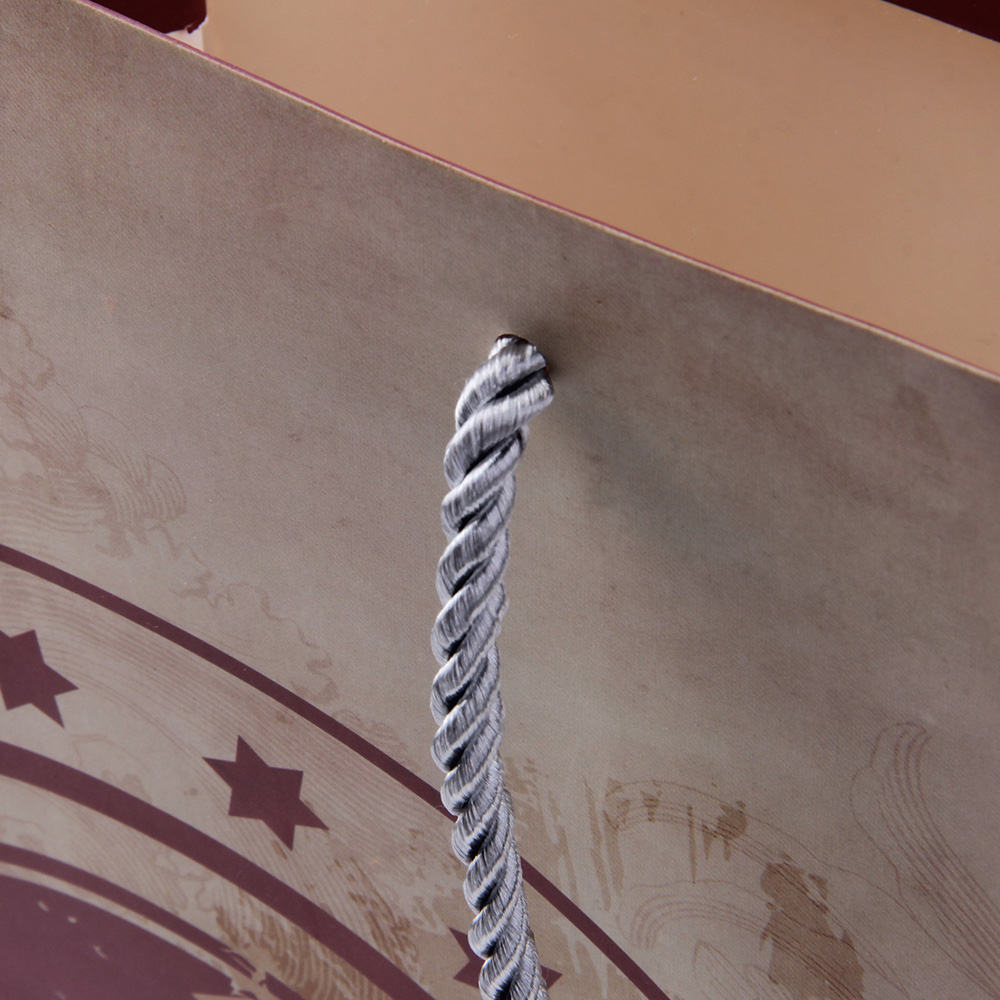 一個茶葉紙袋，看看生產廠家如何透過顏色展示優(yōu)勢