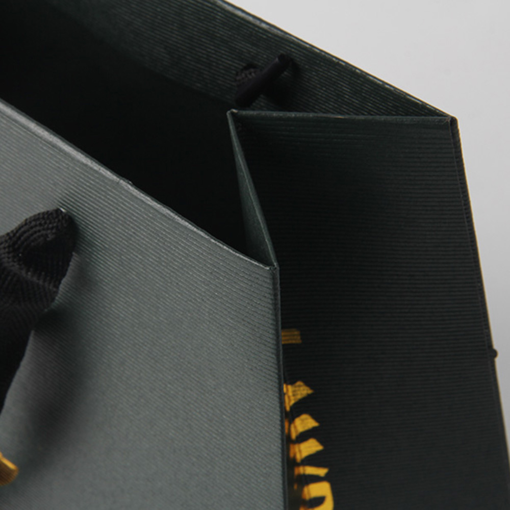 手表商分別將紙袋和紙盒給2個(gè)生產(chǎn)廠家真的是無(wú)限正確的做法 手表商分別將紙袋和紙盒給2個(gè)生產(chǎn)廠家真的是無(wú)限正確的做法