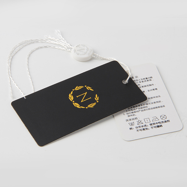 多個襯衫紙牌工廠不知如何挑選？只要做這1個動作就行了