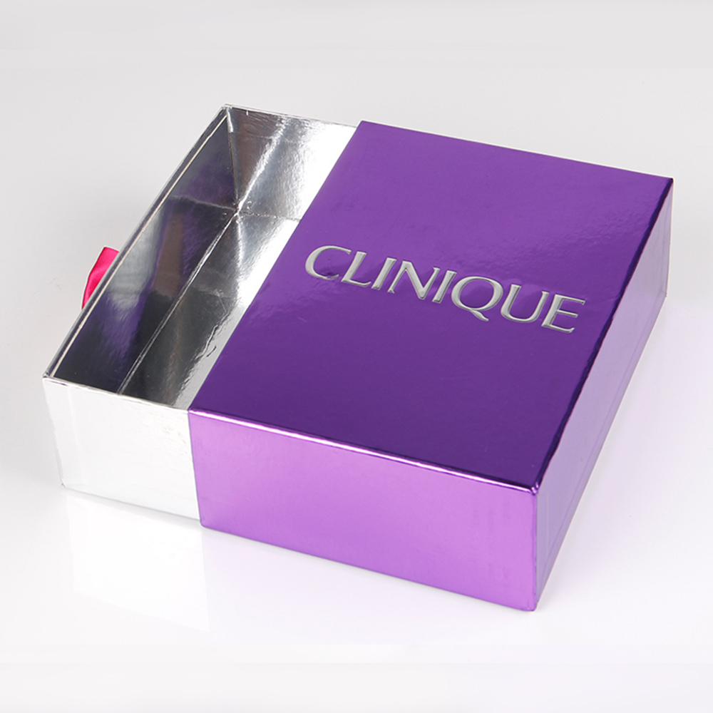 在相機(jī)紙盒定做的內(nèi)托中，能這樣消除不完美帶來的痛感