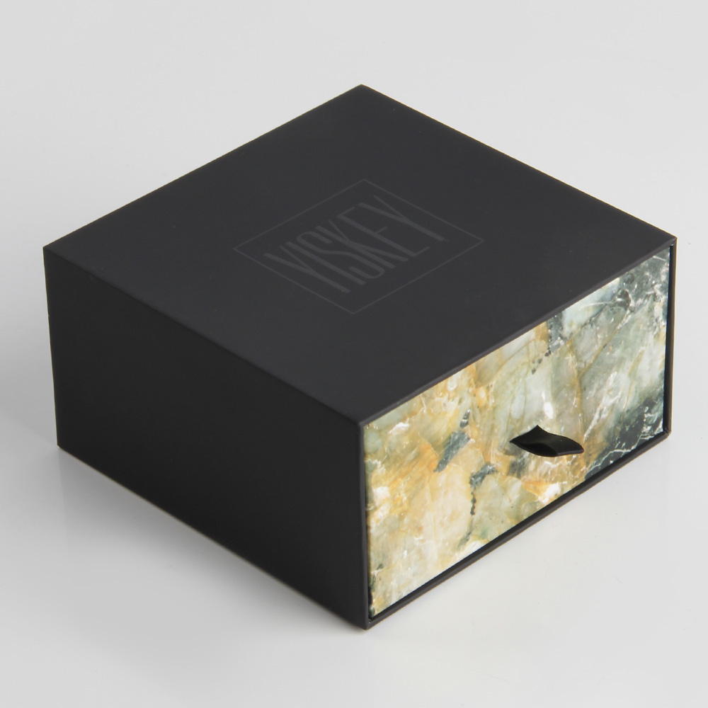 難得去到相機(jī)包裝盒廠(chǎng)家，記住看這3個(gè)細(xì)節(jié)