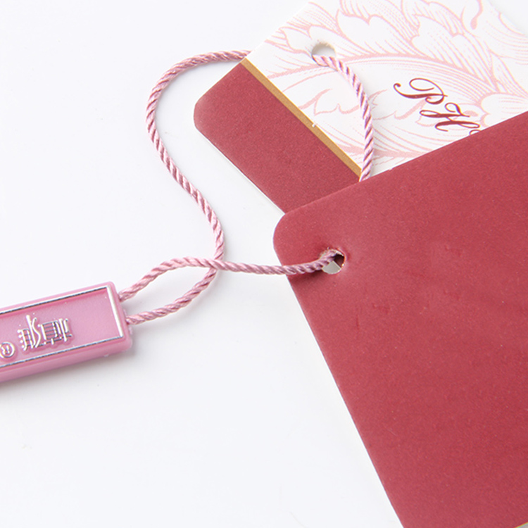 香水紙牌是不是又便宜又高亮的亮膜更加好呢？