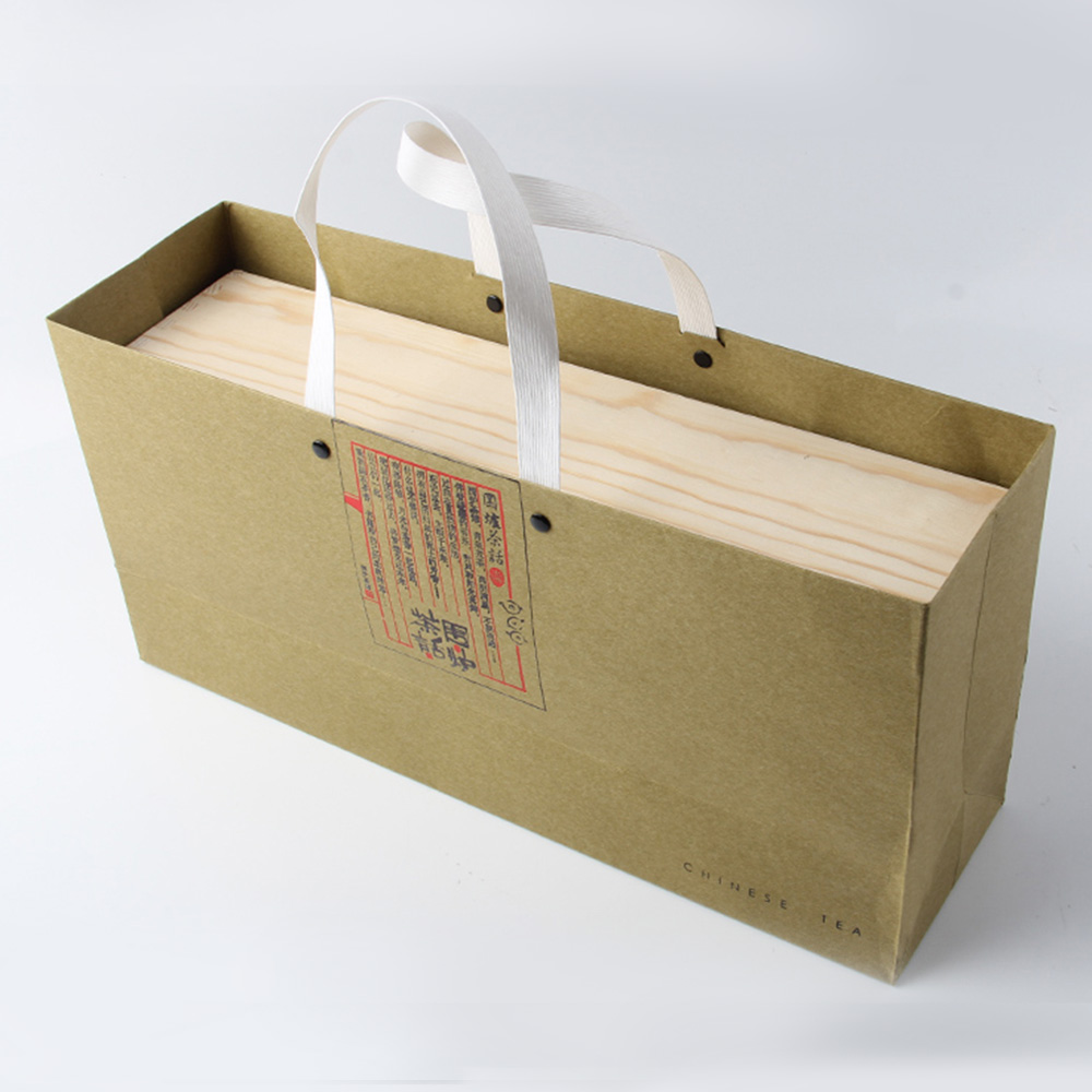 在牛皮紙紙袋訂做過(guò)程中這2個(gè)工藝是與環(huán)保背道而馳的 在牛皮紙紙袋訂做過(guò)程中這2個(gè)工藝是與環(huán)保背道而馳的