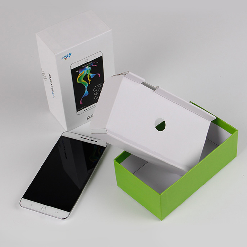 手機(jī)盒工廠的師傅開V槽并不是看著那么簡(jiǎn)單 手機(jī)盒工廠的師傅開V槽并不是看著那么簡(jiǎn)單