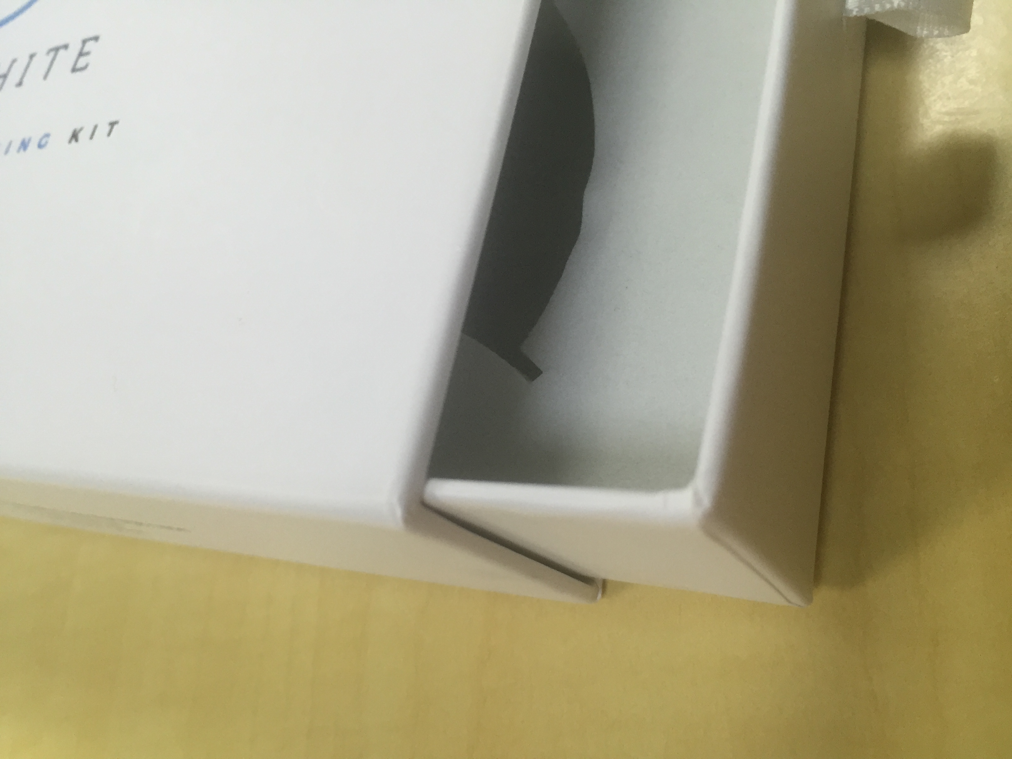 知道用數(shù)碼打樣給化妝品精品盒定制打樣成本低，沒(méi)想到這么低