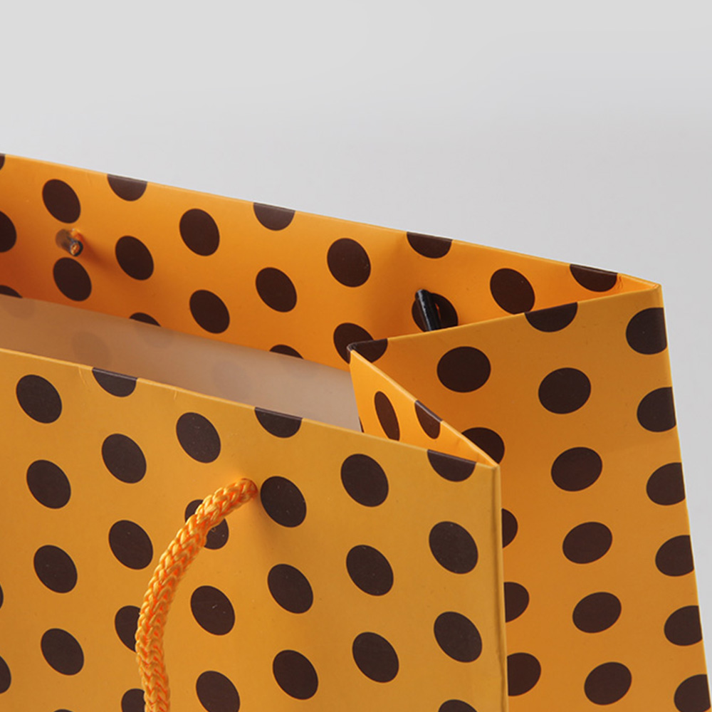 打包票的襯衫紙袋訂做廠家你最好小心點 打包票的襯衫紙袋訂做廠家你最好小心點