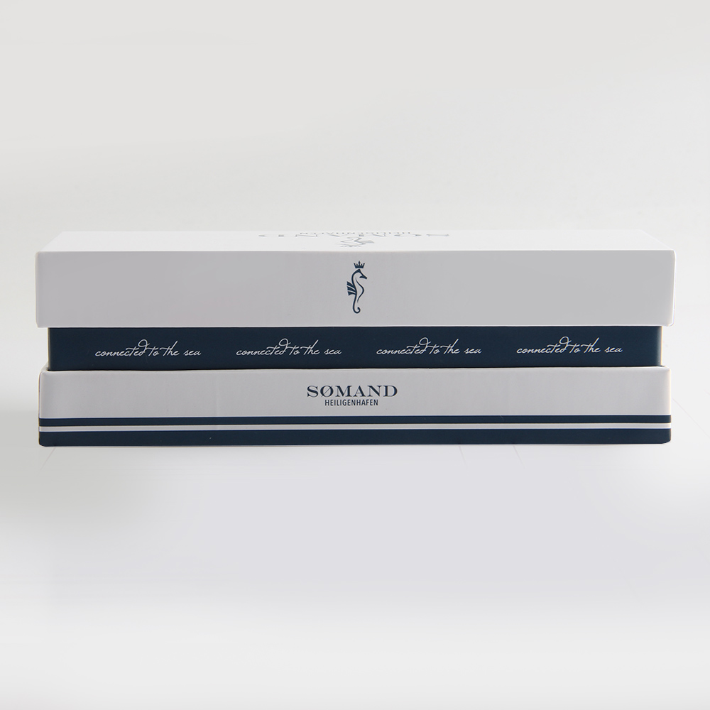 黑卡紙是目前手表紙袋制造商的最優(yōu)解之一 黑卡紙是目前手表紙袋制造商的最優(yōu)解之一