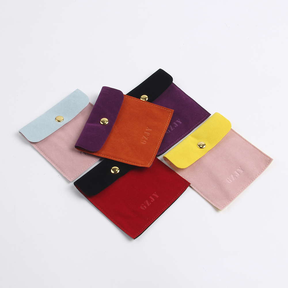 關(guān)于長(zhǎng)短毛的絨布袋定制設(shè)計(jì)優(yōu)劣比較 關(guān)于長(zhǎng)短毛的絨布袋定制設(shè)計(jì)優(yōu)劣比較